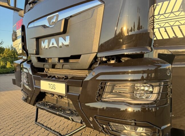 Самоскид MAN TGS 41.480 8×4 BB CH
