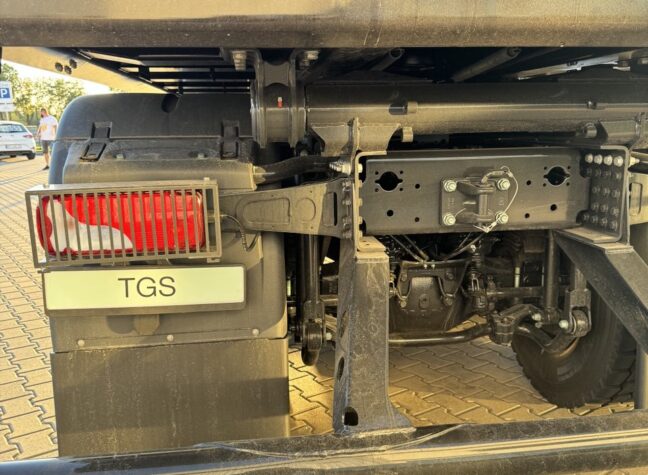 Самоскид MAN TGS 41.480 8×4 BB CH