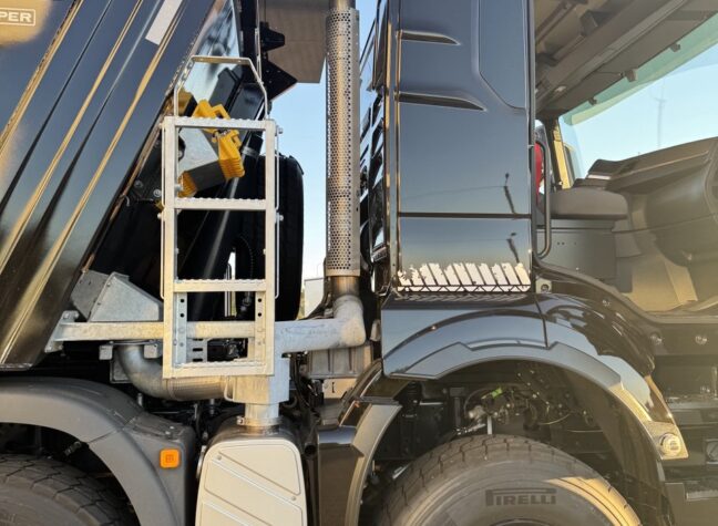 Самоскид MAN TGS 41.480 8×4 BB CH