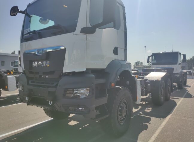 Шассі MAN TGS 33.400 6×6 ADR